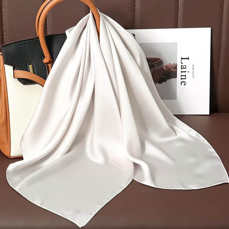 ผ้าพันคอไหมสีพื้นหรูหรา ผ้าซาต - Silk Scarf Square บทวิจารณ์และราคา
